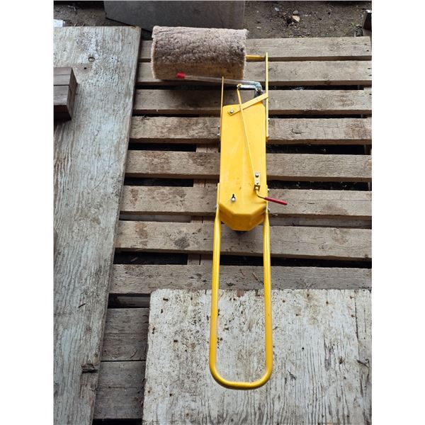 Large paint roller