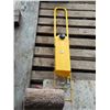 Image 2 : Large paint roller