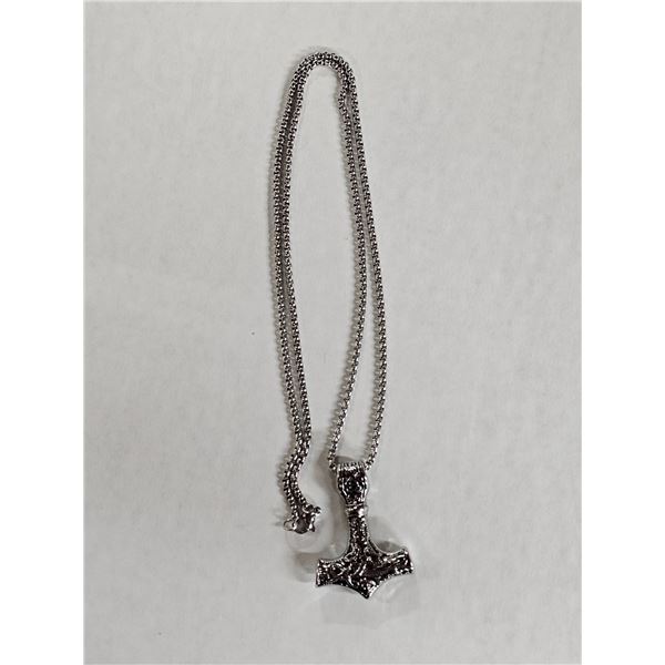 Norse/Viking pendant and chain (new)Roughriders books