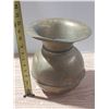 Image 1 : Antique Union Pacific Railroad Brass Spittoon Weighted Bottom