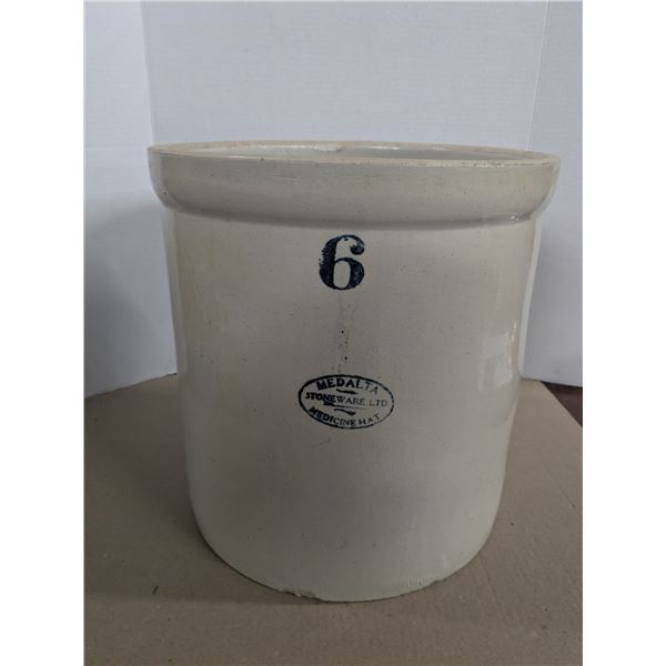 Medelta stoneware crock #6, no cracks