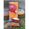 Image 5 : Yard decor.
