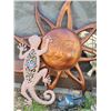 Image 2 : Yard decor.