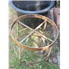 Image 3 : Rebar stand with large pot.