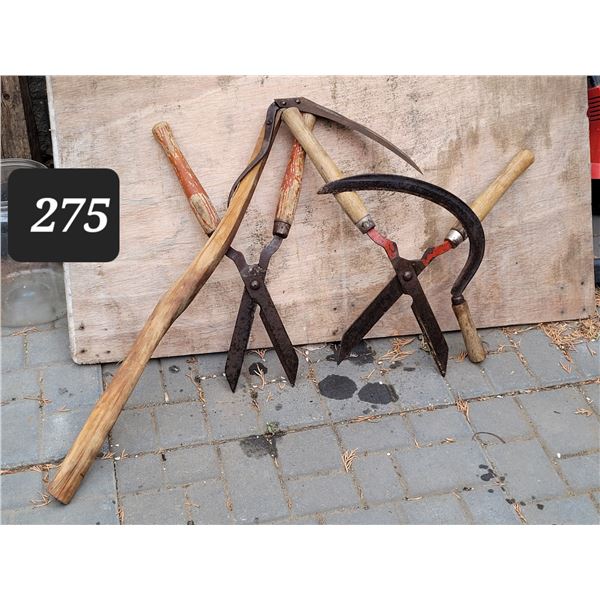 Antique scythe & sickle. Vintage hedge clippers.