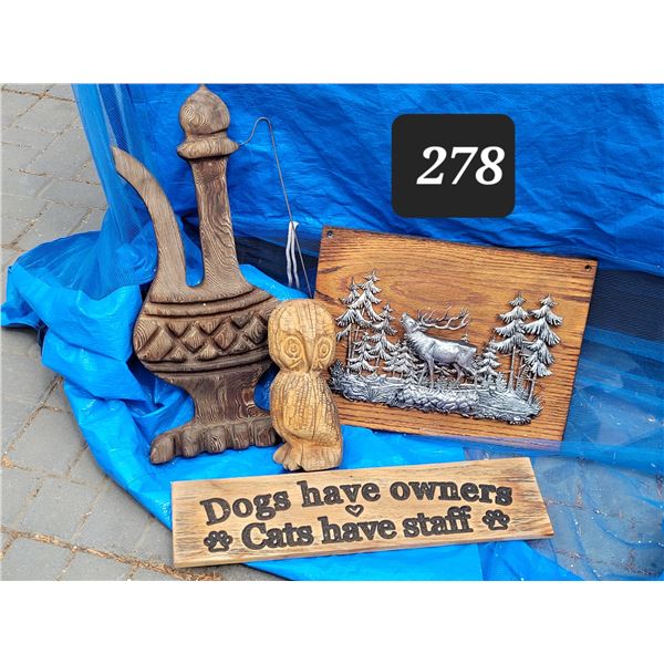Carved wooden owl & outdoor fence decor.