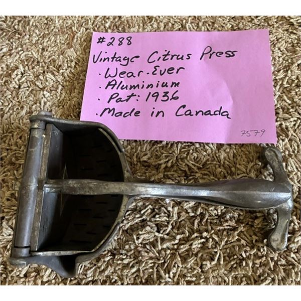 Vintage Wear-Ever Aluminium Citrus Press, Patent:  1936, Made in Canada