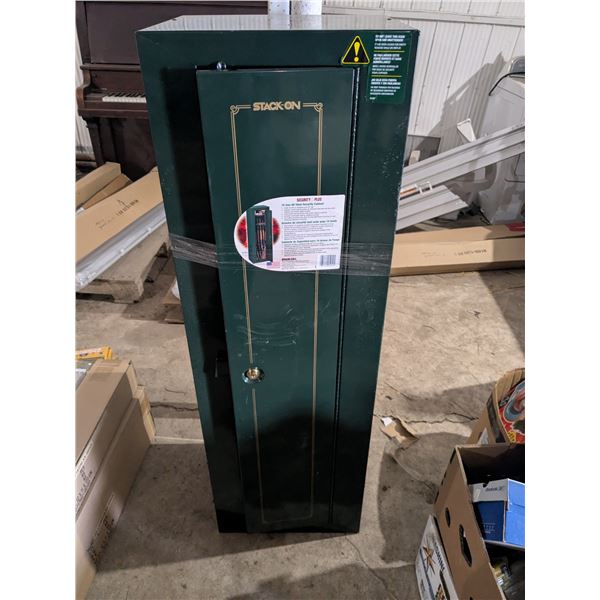 Stack-On, all steel gun cabinet, comes with keys, excellent condition 17x13.5x53"