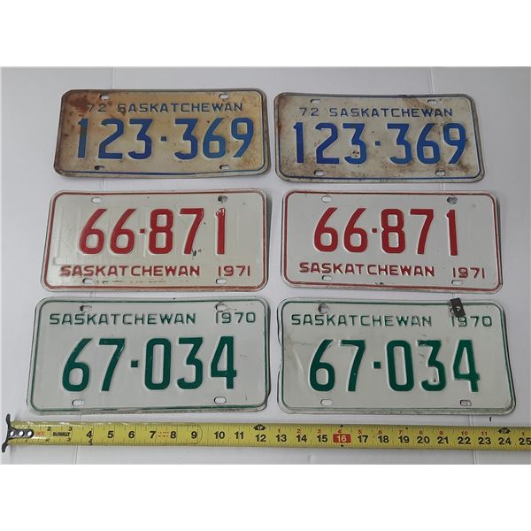 1970, 1971, 1972 Saskatchewan Licence Plates. (In Pair)
