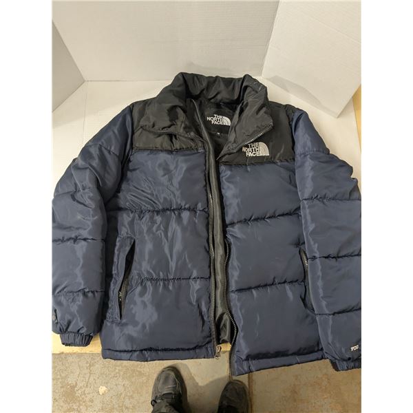 medium "The North Face" jacket, excellent condition