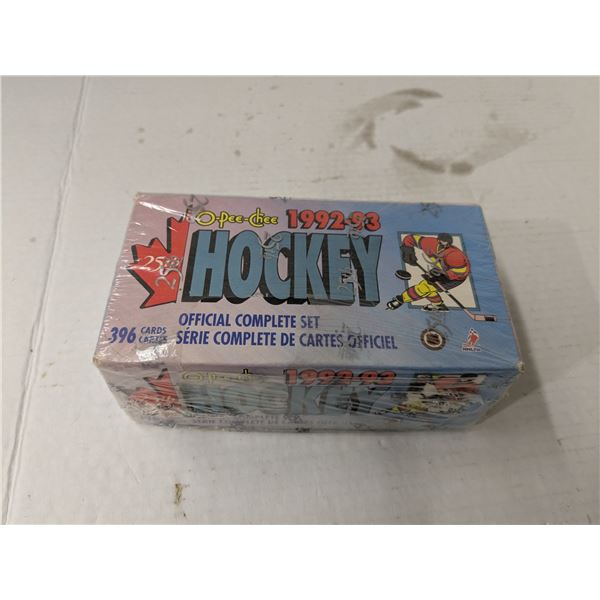 25th O-Pee-Chee hockey cards, complete set, 92-93, in original packaging