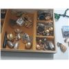 Image 5 : Jewelry Box with Jewelry.