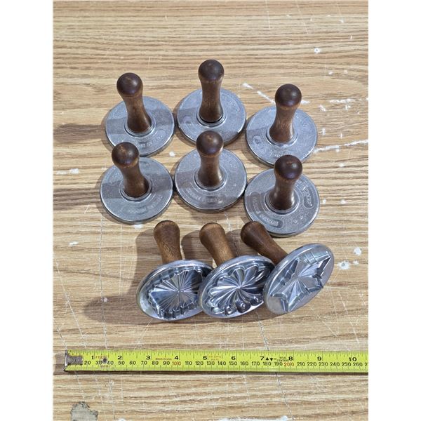 Nice set  of nordic ware cookie stamps