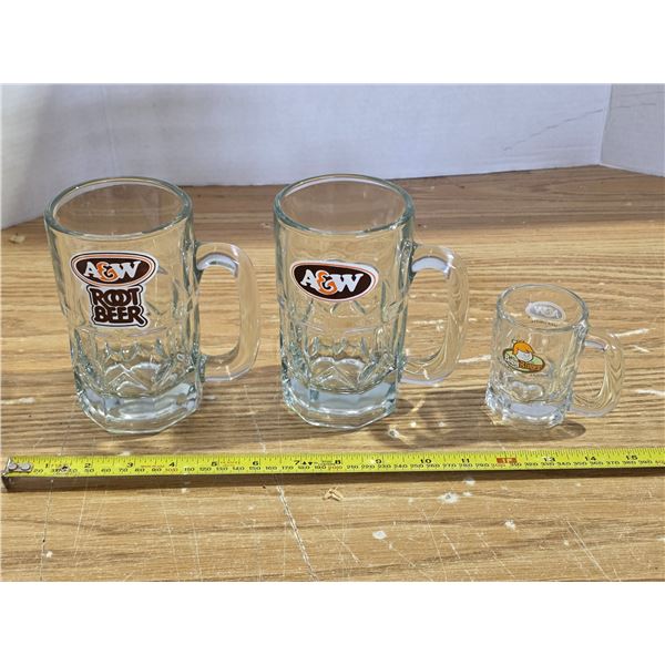 3 vintage A &W mugs