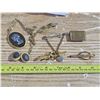Image 2 : Assorted brass jewelry
