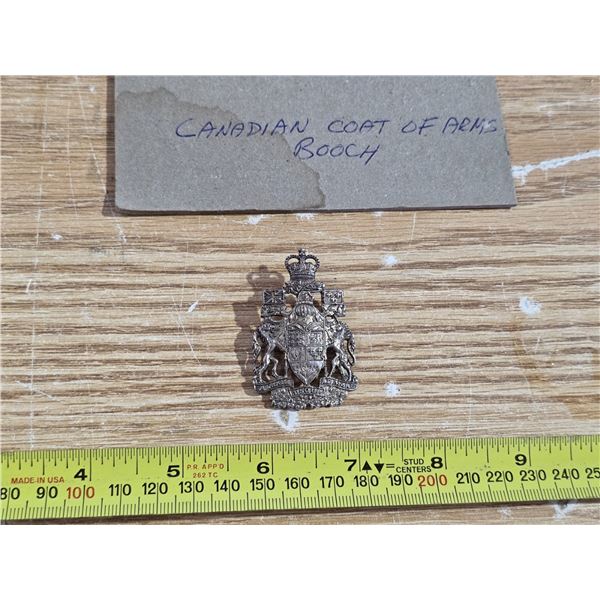 Canadian coat of arms brooch