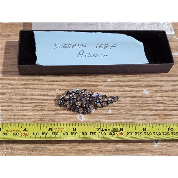 Sherman leaf brooch