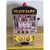 Image 1 : Vintage slot machine game- works