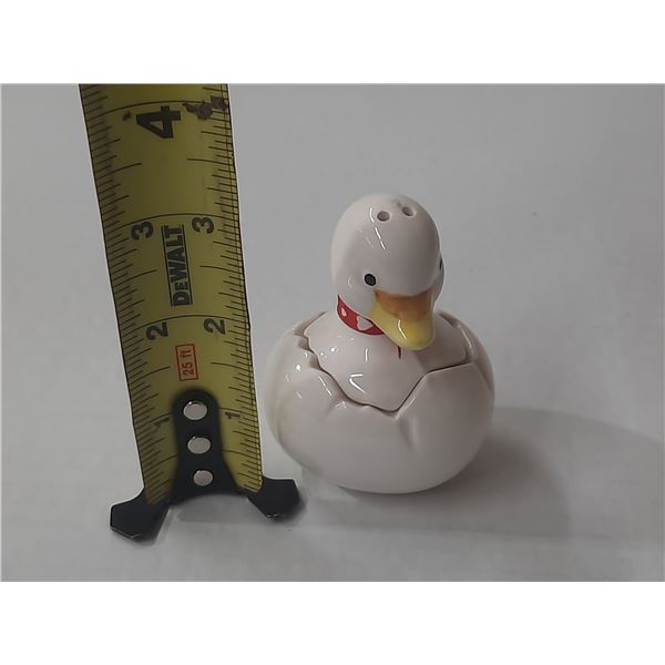 Goose Head & Egg Salt & Pepper Shaker