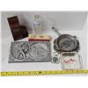 Image 4 : Lot of Misc. Vintage Items in Basket