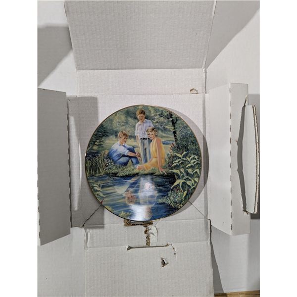  Reflections of Tomorrow  Princess Diana collector plate, authentication certificate included, #D222