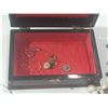 Image 4 : Jewelry Box with assorted jewelry.