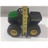 Image 3 : John Deere Monster Treads (Working)