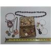 Image 1 : Vintage Jewelry Tin with Jewelry and Tokens/Coins.