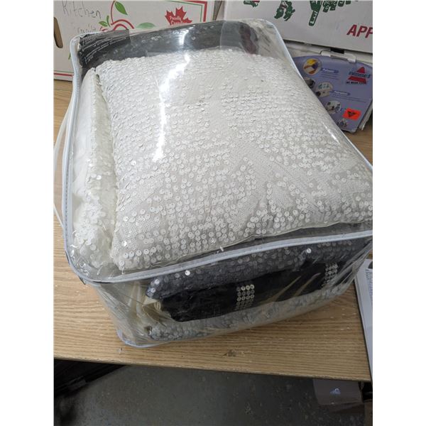 Case of throw pillows, sequinned, 5 white, 2 black, one grey/silver