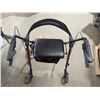Image 1 : Adult walker, good condition, everything works