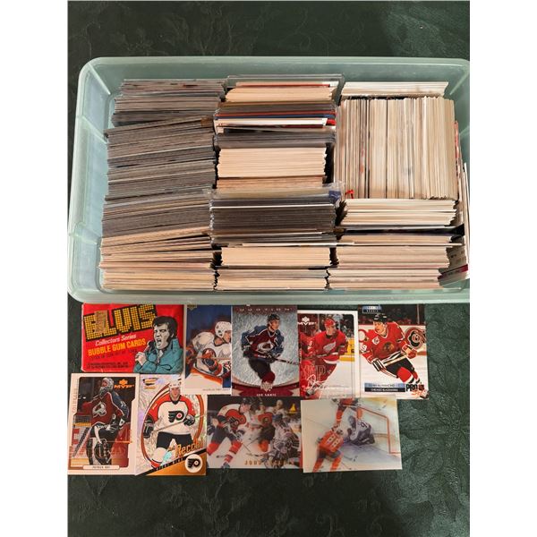 Tub of Assorted Hockey Cards