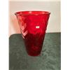 Image 1 : Plastic vase