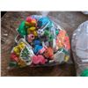 Image 2 : Vintage Eraser Collection, Empty Capsules