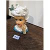 Image 2 : Lady Head Vase