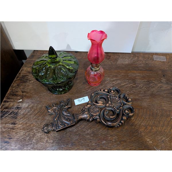 Green Lidded Dish, Key Décor, Glass Lamp