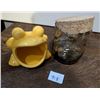 Image 1 : Kitchen Frog, Glass Vials