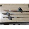 Image 2 : 3 fishing rods, 5' long, one heavy duty