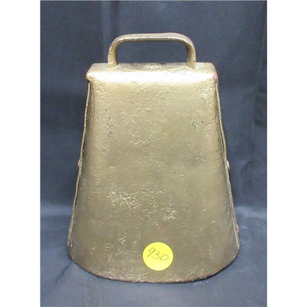 930-Large cowbell with donger