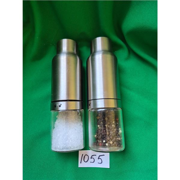 Salt & Pepper Grinders