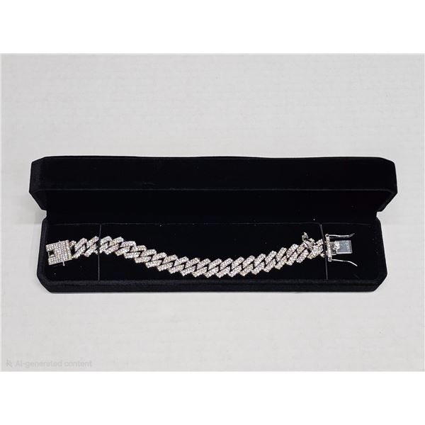 NEW Platinum Plated Cuban Link Bracelet