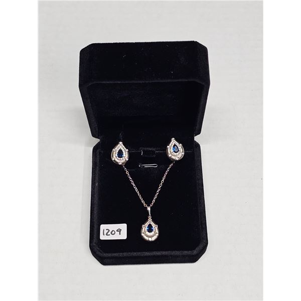 NEW Platinum Plated 1.5tcw 2 Piece Halo Set