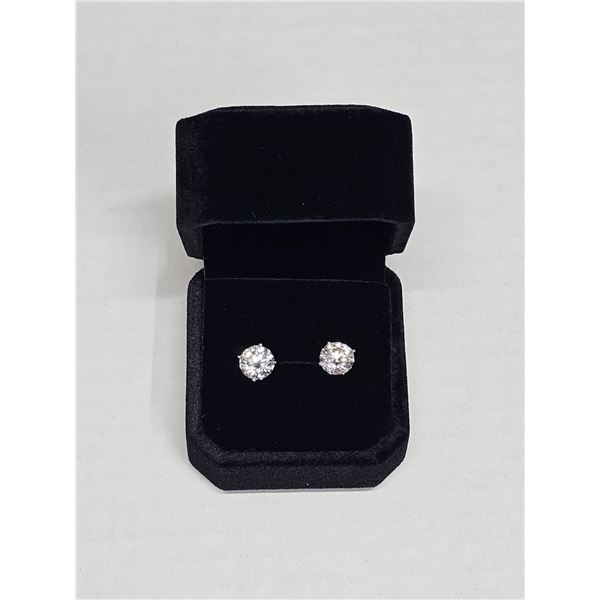 NEW Platinum Plated 2.0ct Moissanite Stud Earrings