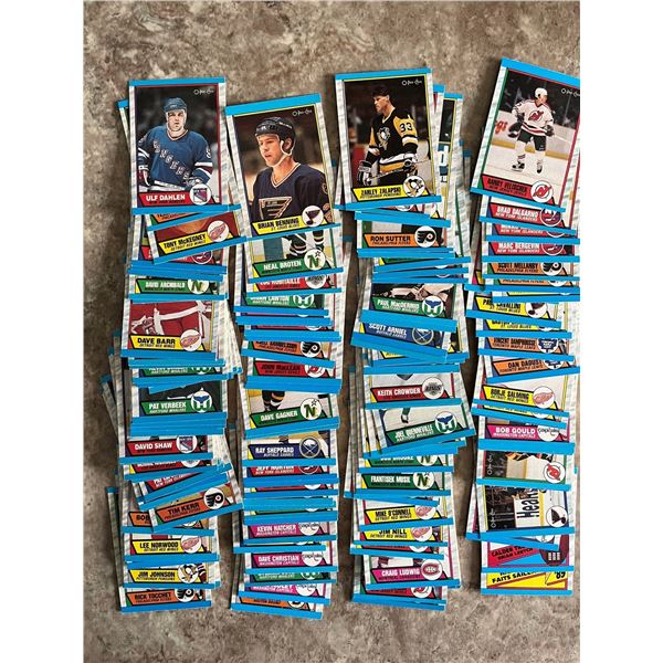 1244- 1989-90 O Pee Chee (OPC) Hockey. Starter set 150 of 330 cards. Almost half of the set!
