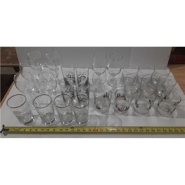 Lot of Glassware Sets in 4 and 6.