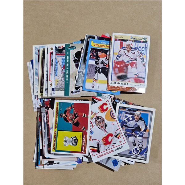 120+ Assorted Hockey Cards