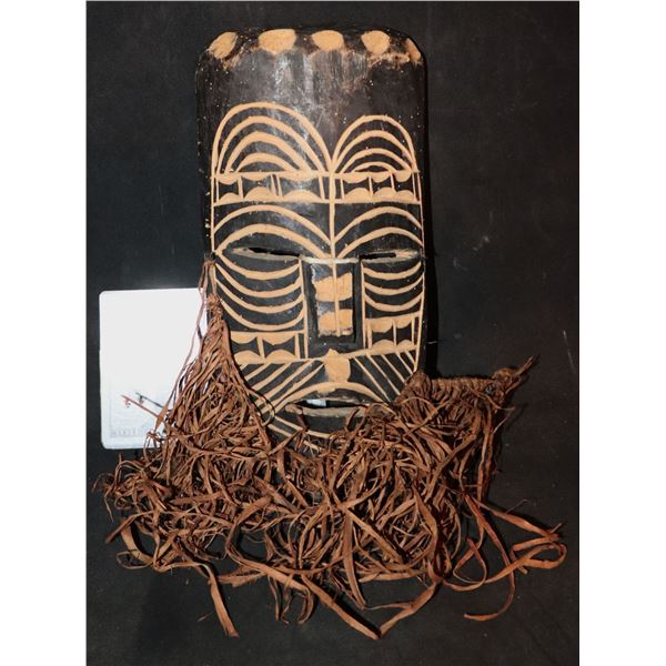 VINTAGE HAND CARVED WOOD AFRICAN PAINTED TRIBAL MASK WITH BEARD
