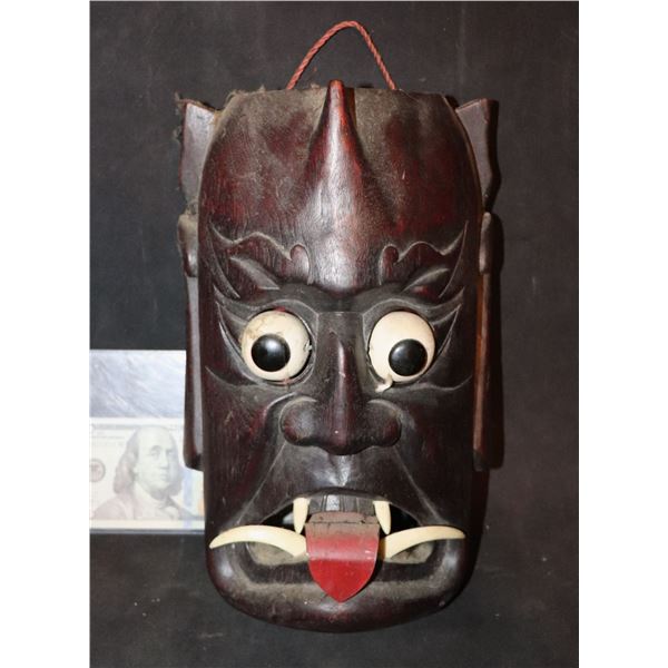 VINTAGE HAND CARVED WOOD JAPANESE KABUKI MASK