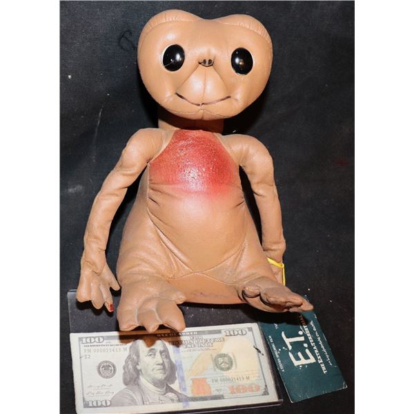 ET THE EXTRA TERRESTRIAL 1982 VINYL PLUSH BEAN BAG TOY