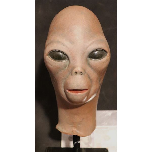 CLOSE ENCOUNTERS OF THE THIRD KIND MAIN ALIEN HEAD