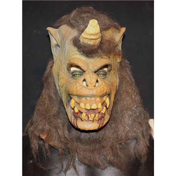 DEMON RAM THE HORNED HAIRY BLOODY CREATURE VINTAGE LATEX MASK 1984 MAC STUDIOS